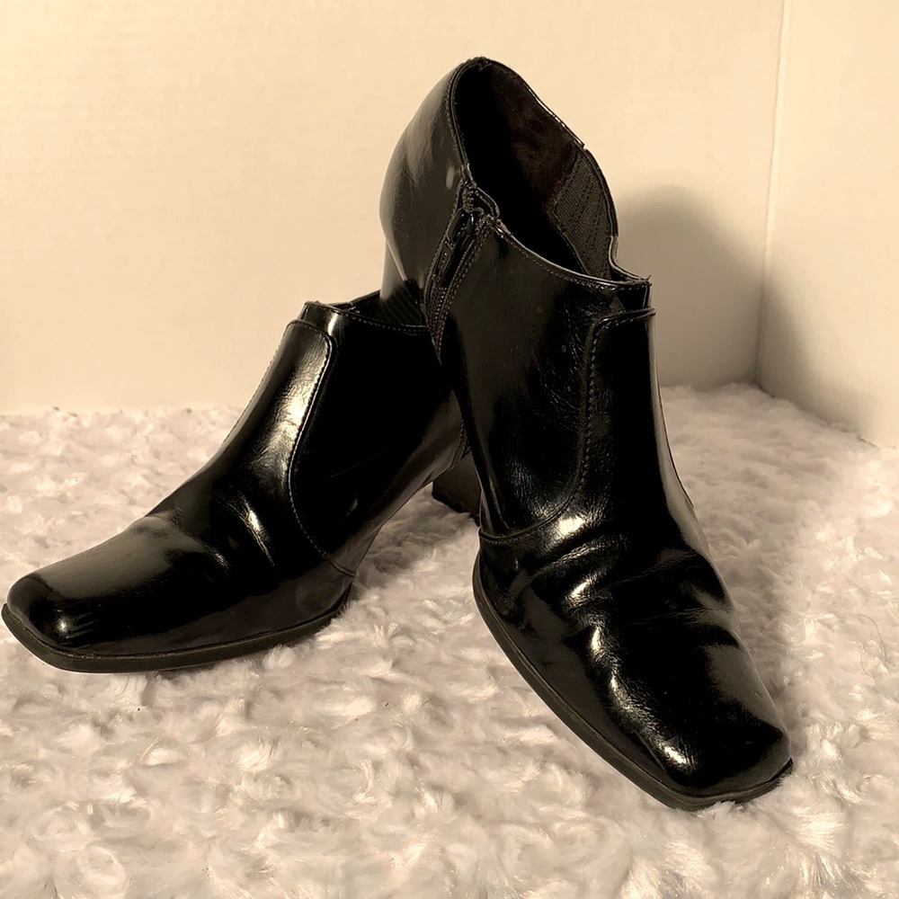 Like new booties